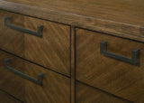 Lakecrest Chest
