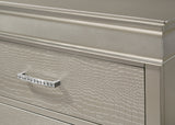 Amalia Chest
