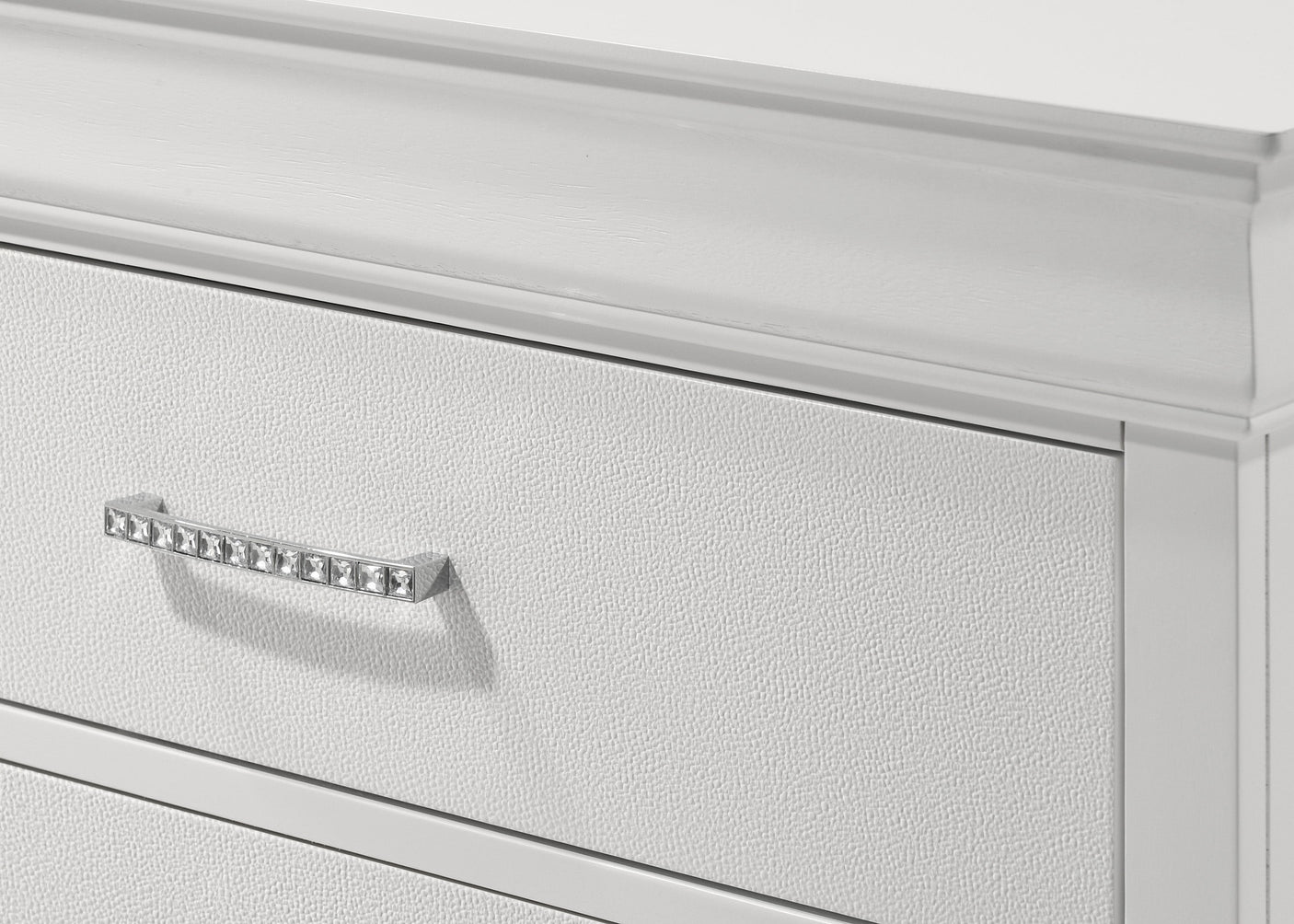 Amalia Chest White