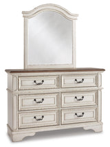 Realyn Panel Bed Bedroom Set