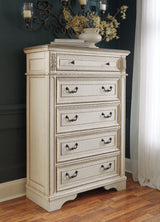 Realyn Dresser & Chest
