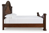 Lavinton Poster Bed Bedroom Set