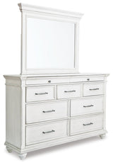 Kanwyn Panel Bed Bedroom Set