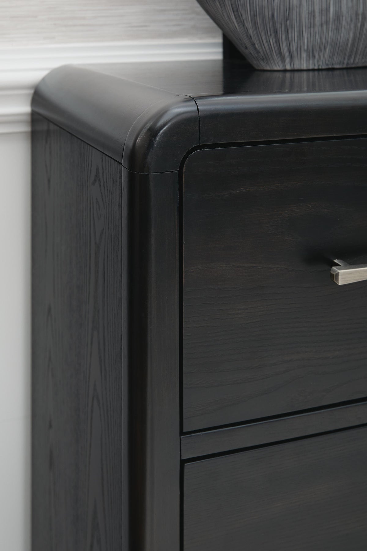 Rowanbeck Bedroom Sets