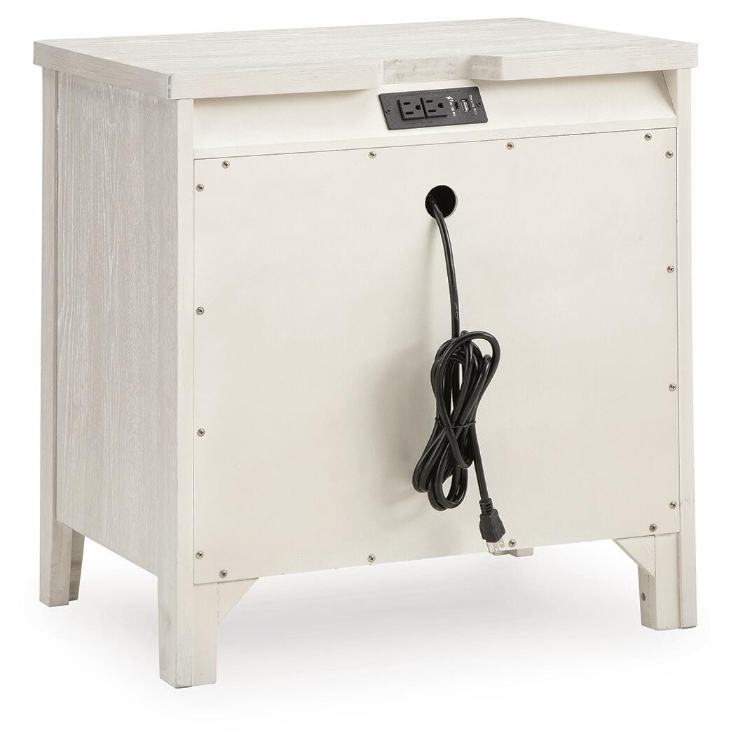 Darbonton Nightstands