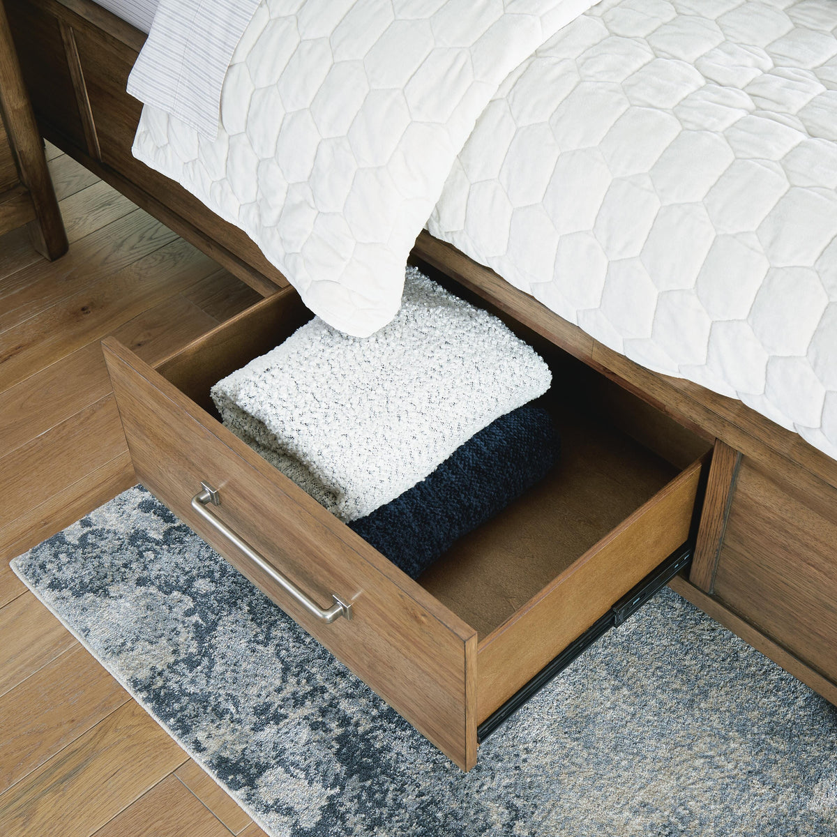 Cabalynn Beds
