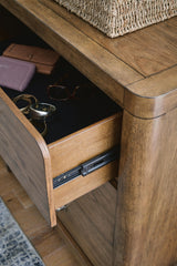 Cabalynn Dresser with Mirrors