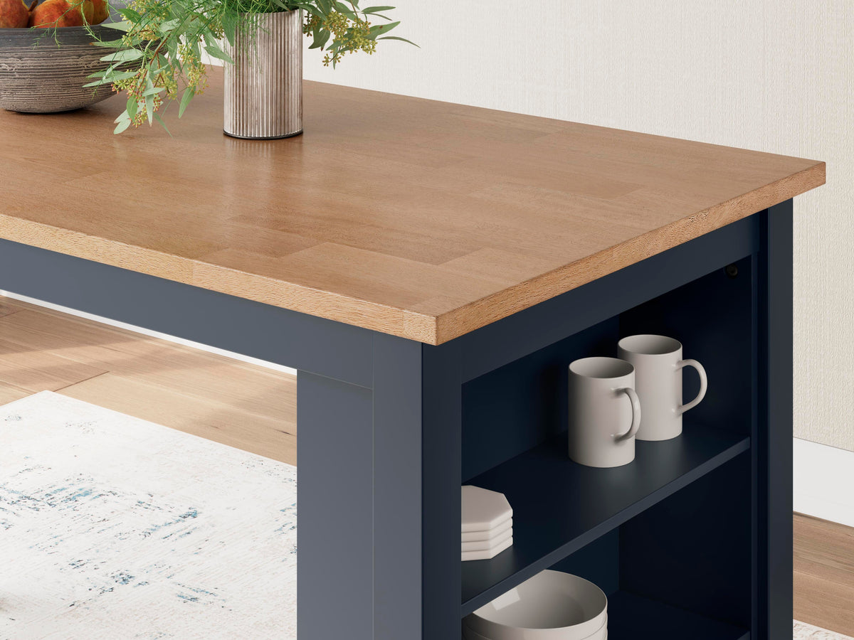 Gesthaven Dining Sets