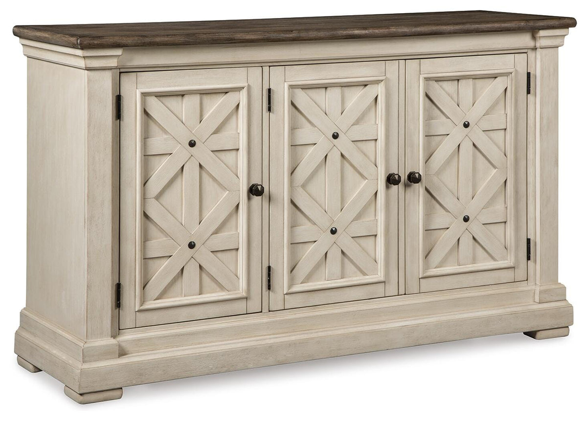 Bolanburg Dining Sets
