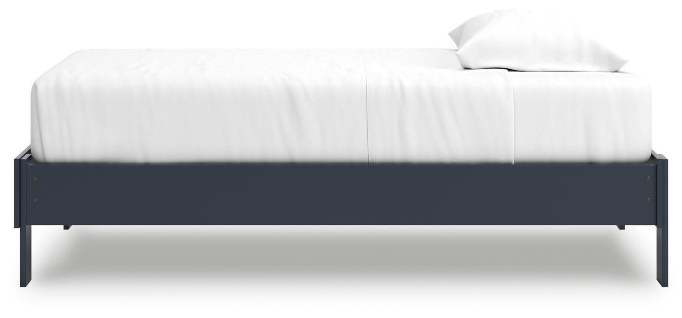 Simmenfort Platform Bed