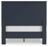Simmenfort Platform Bed
