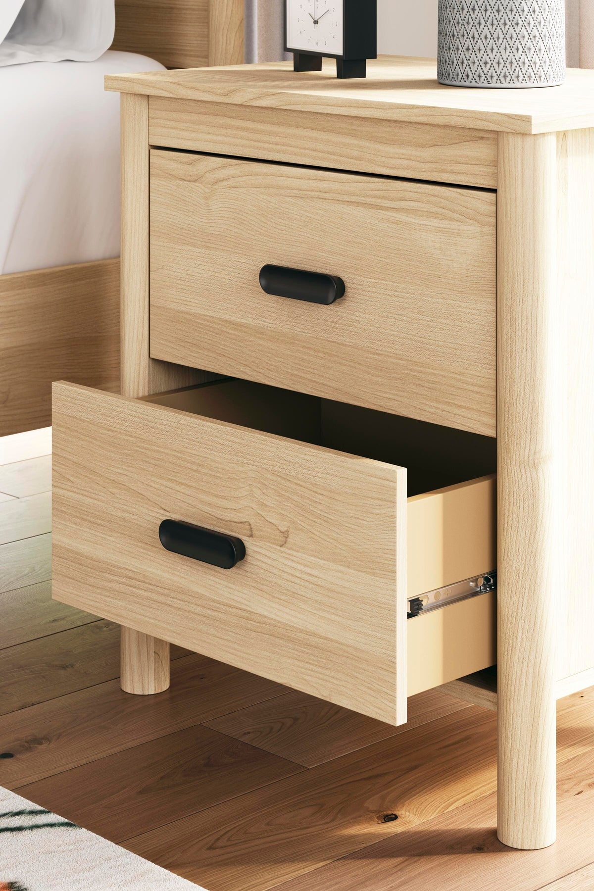 Cabinella Nightstands