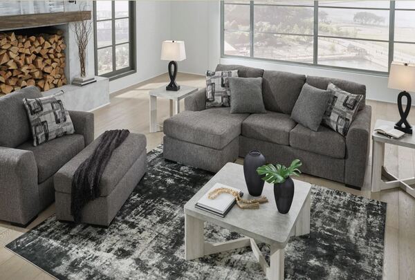 Deco Sectional w / FREE CHAIR