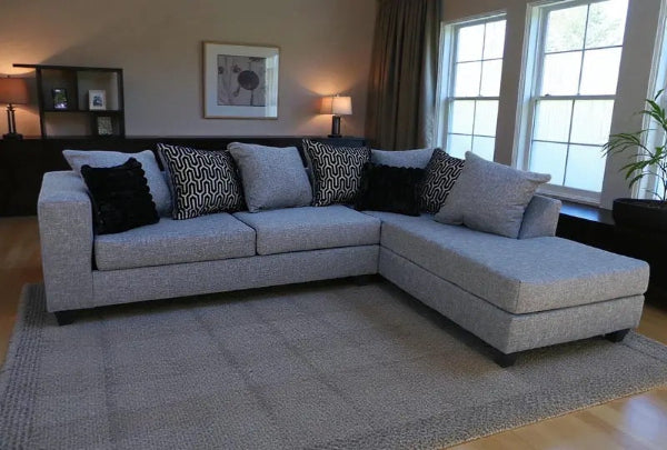 Nina Sectional