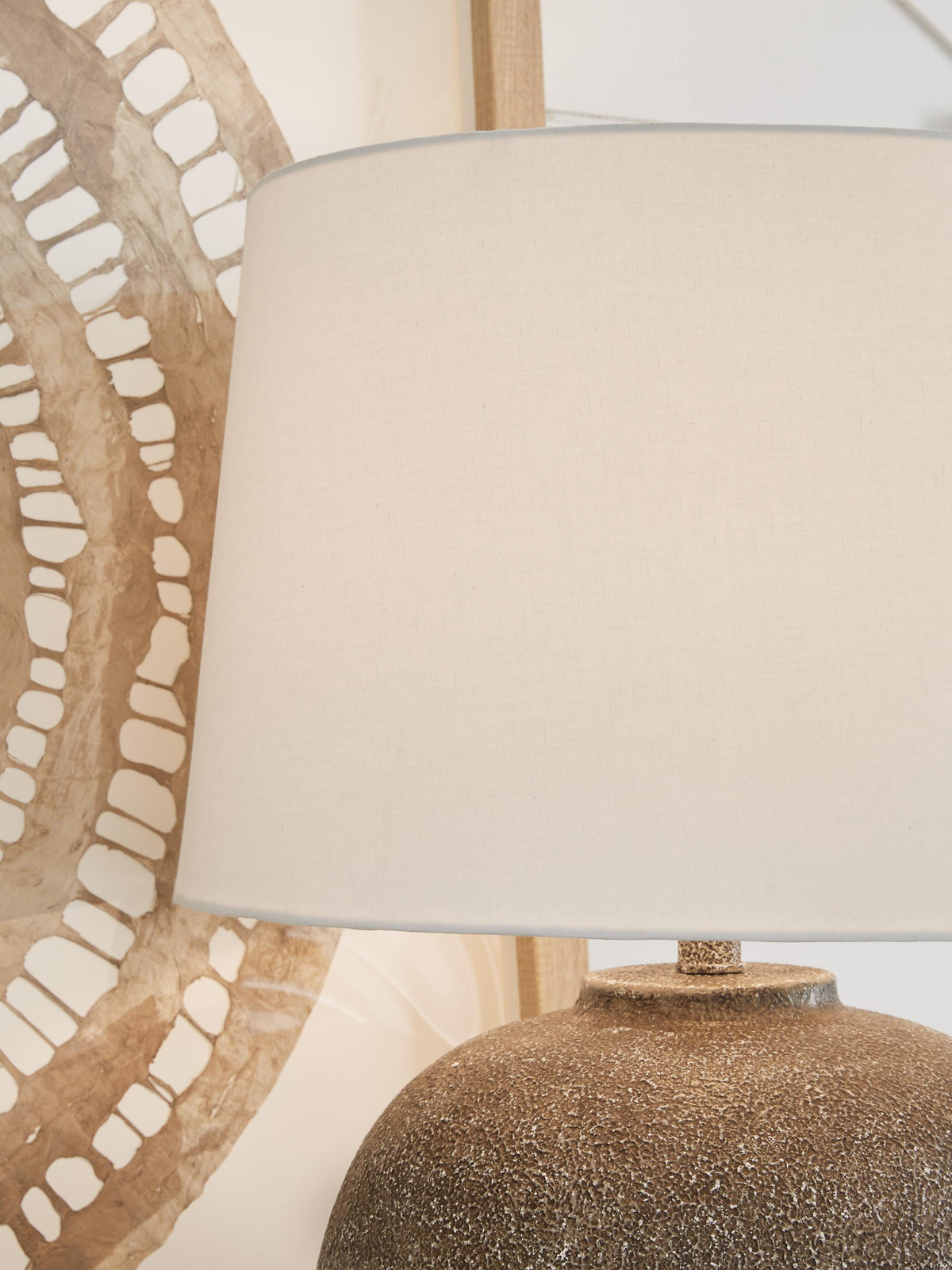Neavesboro Table Lamps