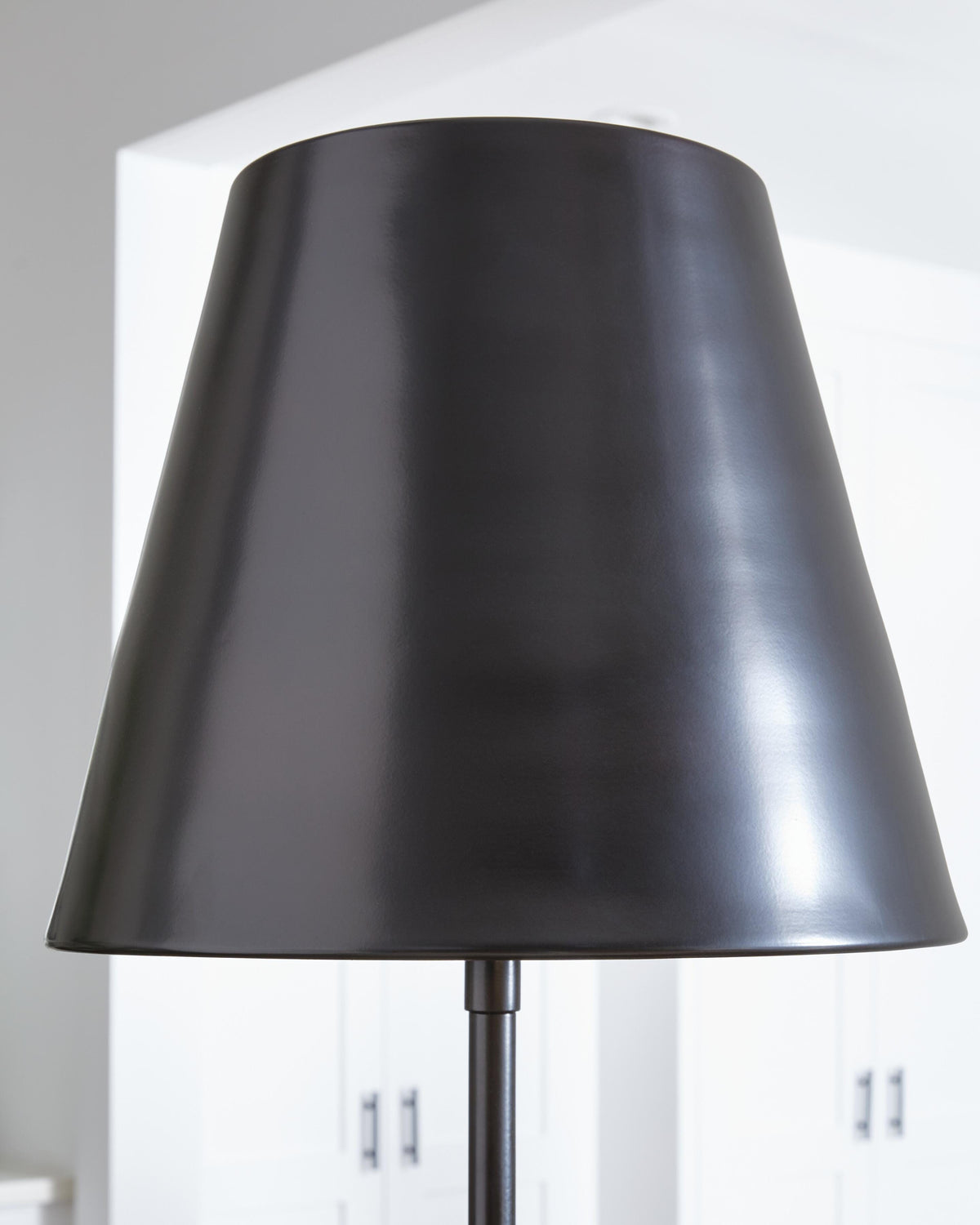 Wimner Floor Lamps