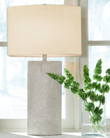 Bradard Poly Table Lamp