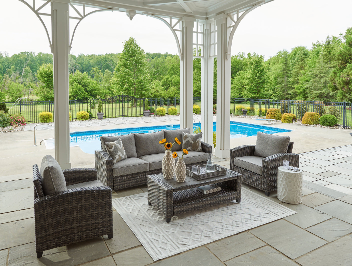 Oasis Court Outdoor Furniture