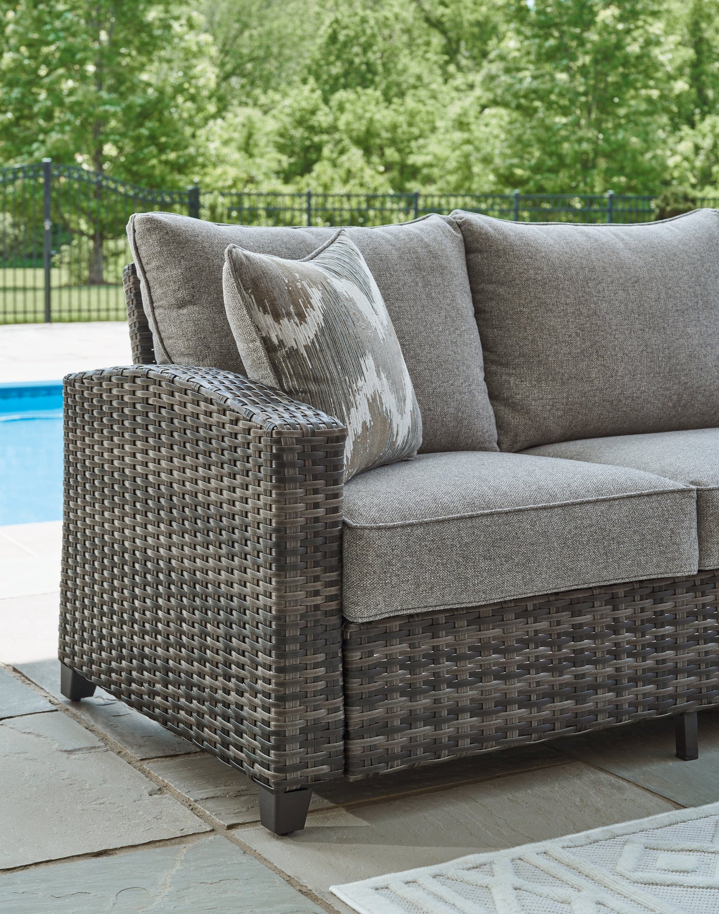 Oasis Court Outdoor Furniture