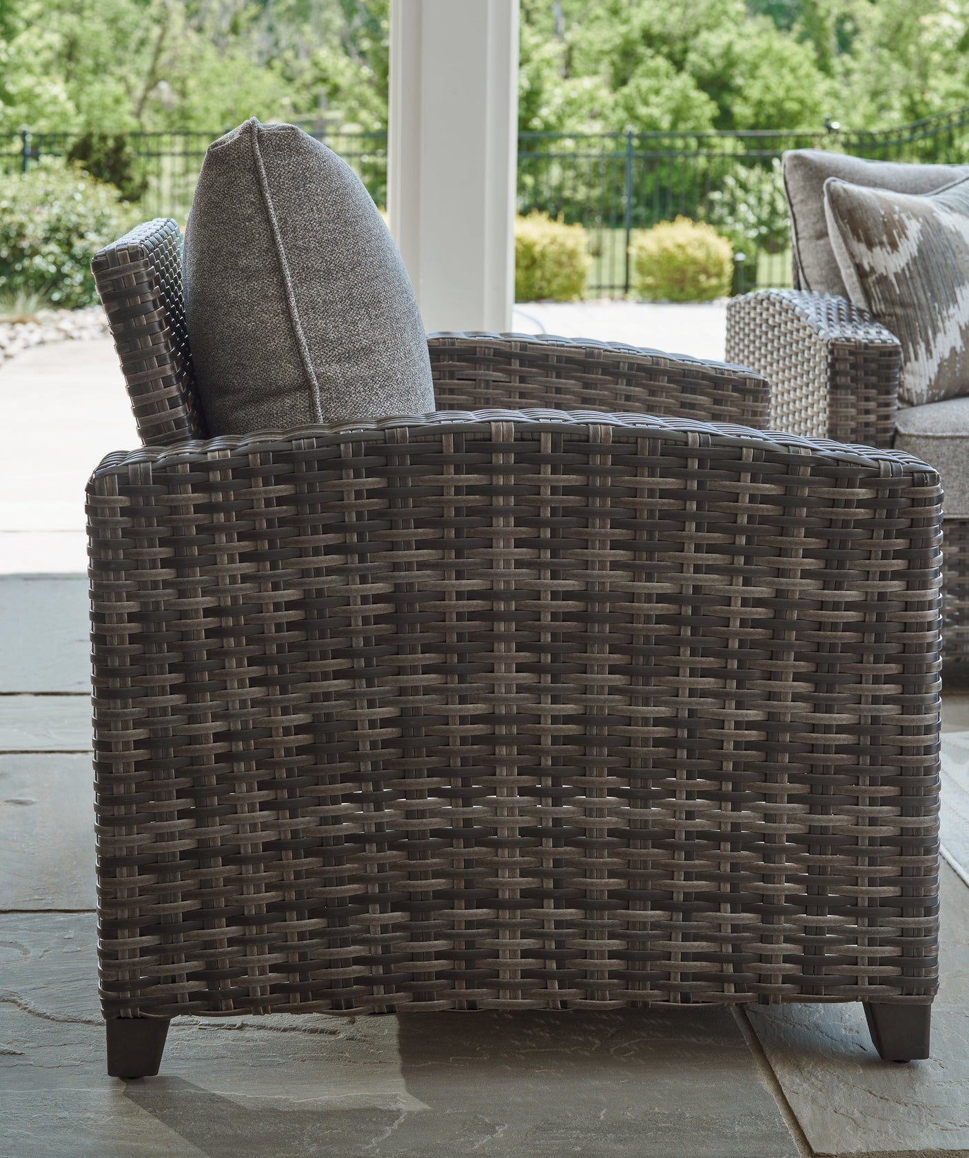 Oasis Court Outdoor Furniture