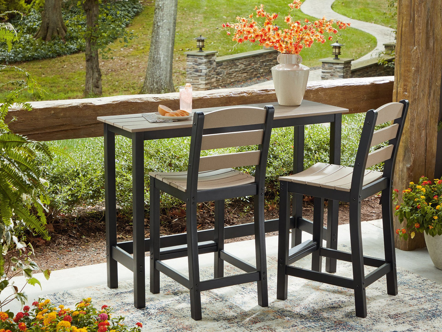 Shoreline Beach Outdoor Counter Table and 2 Barstools