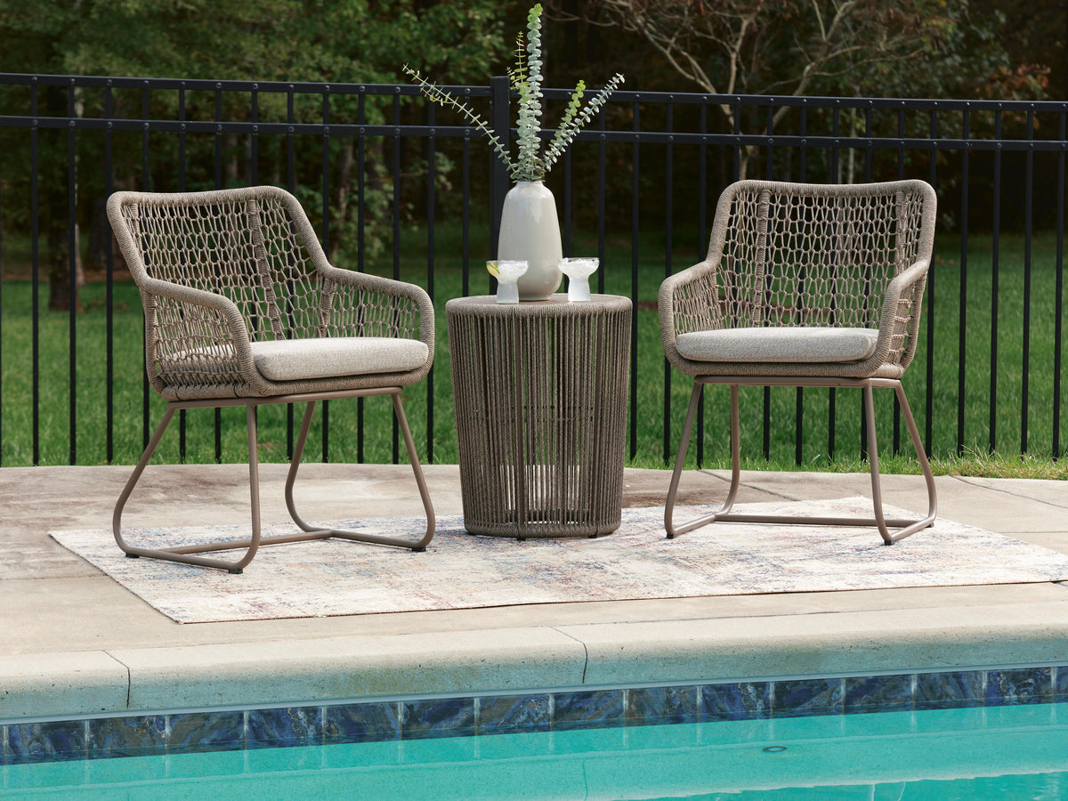 Majors Outdoor Dining Set