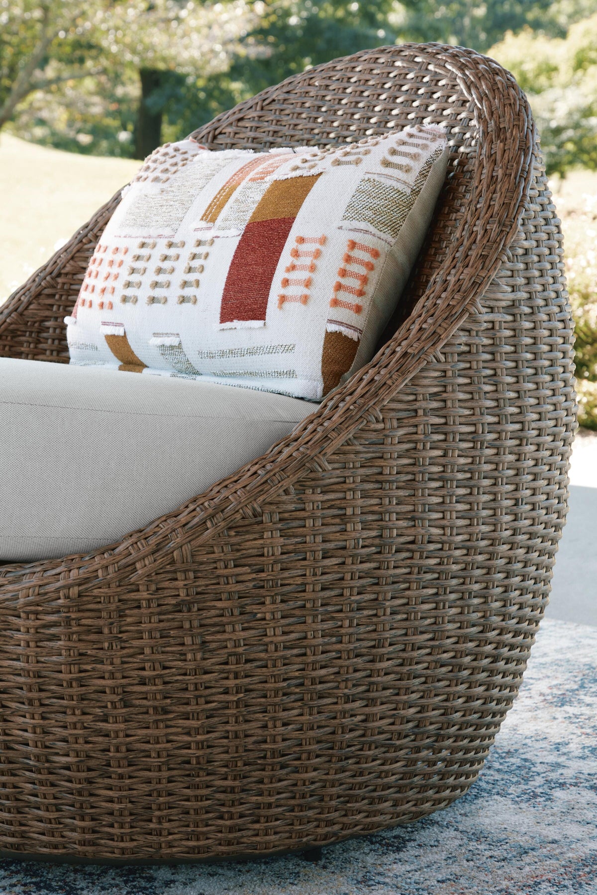 Double Outdoor Chair
