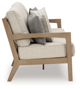 Hallow Creek Outdoor Seating