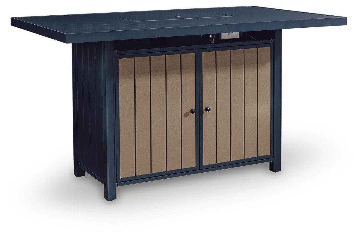 East Outdoor Bar Set