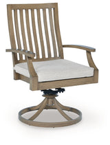 Rainier Ranch Outdoor Seating