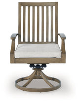Rainier Ranch Outdoor Seating