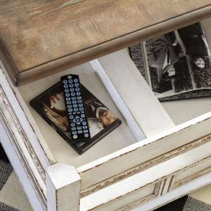 Realyn Lift Top Coffee Table