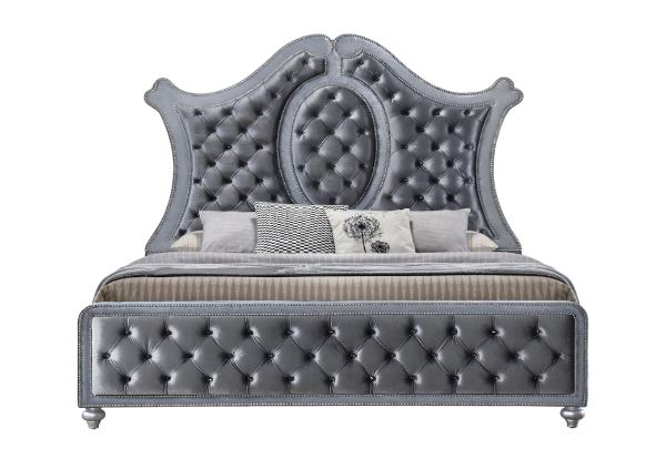 Eloise Queen Bed