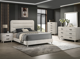 Nyomi Queen Bed