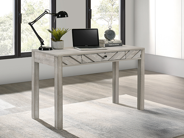 Petunia Desk