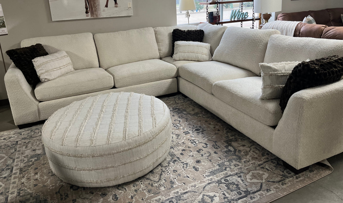 Stormy Sectional w/ FREE Ottoman