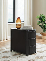 Camdill End & Side Tables