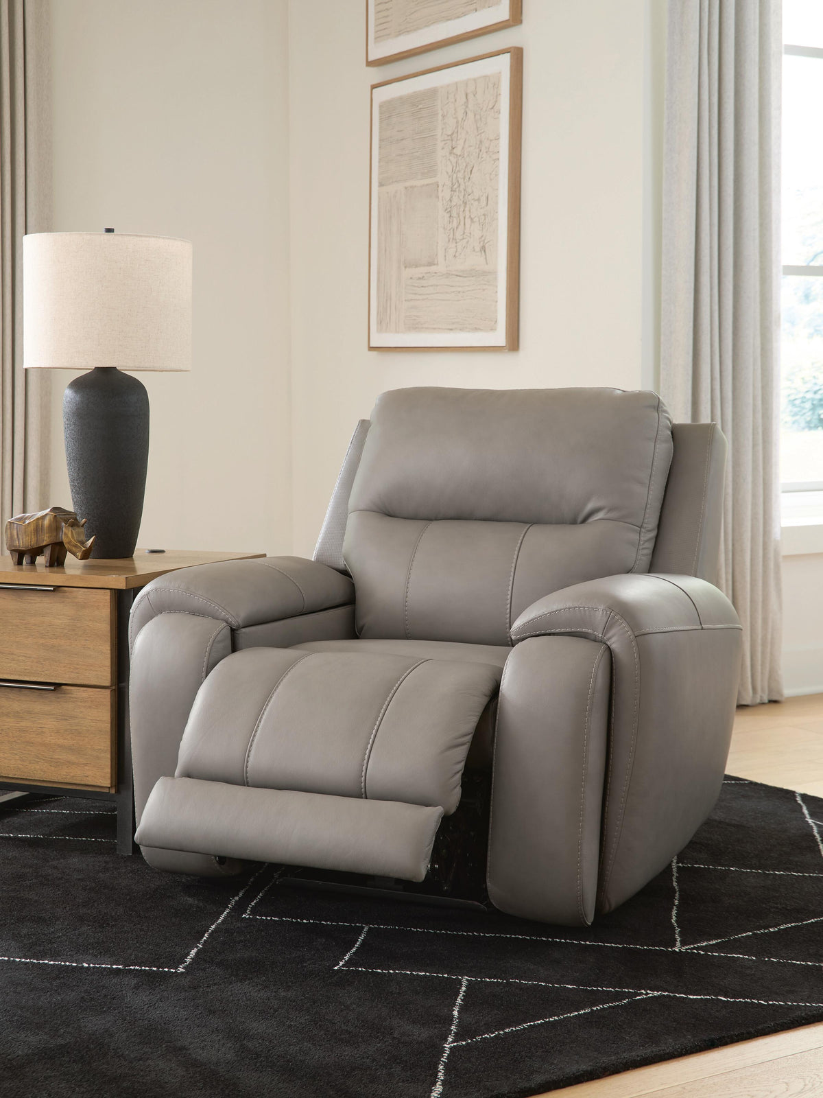 Trendsetter Power Recliner