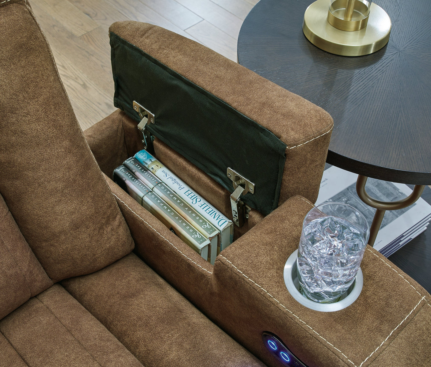 Wolfie Sofa