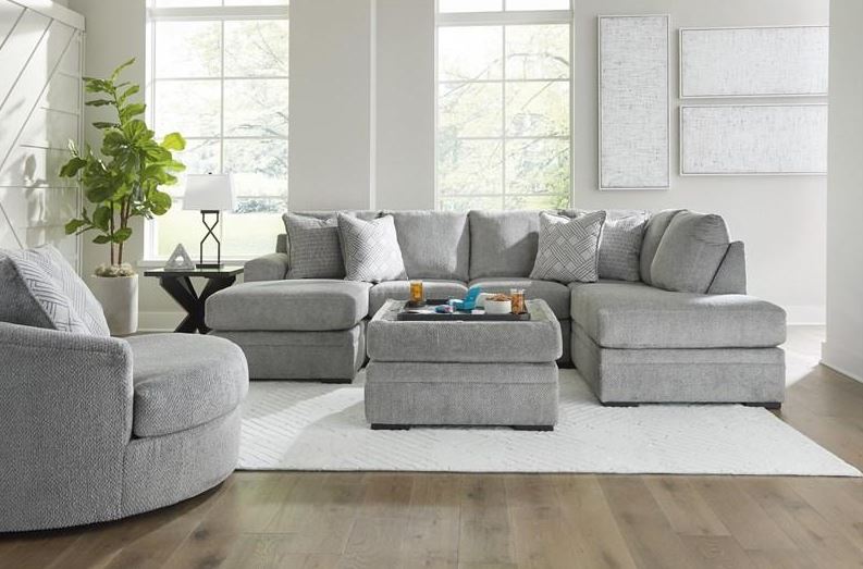 Cassie Sectional