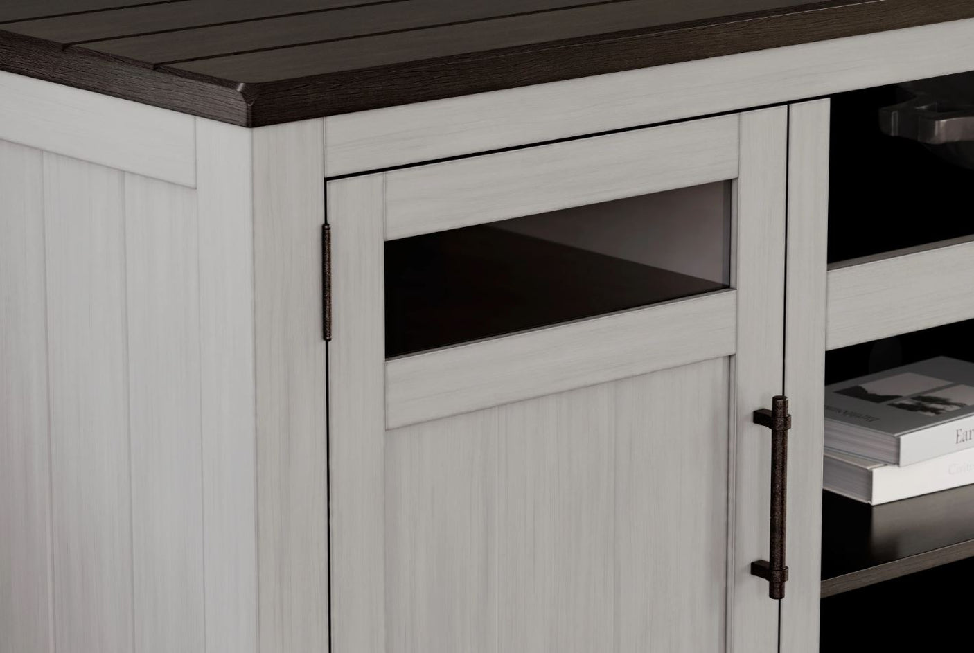 Darborn XL Tv Stand