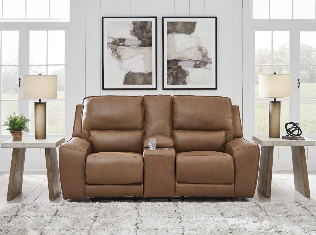 Silverbrooke Loveseat
