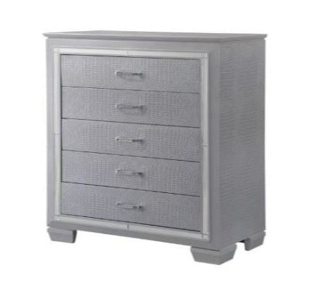 Lillian Chest