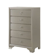 Lyssa Chest