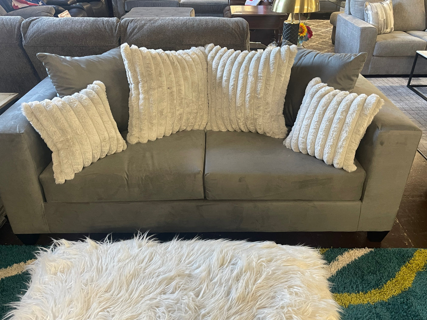 Ryder Sofa & Loveseat