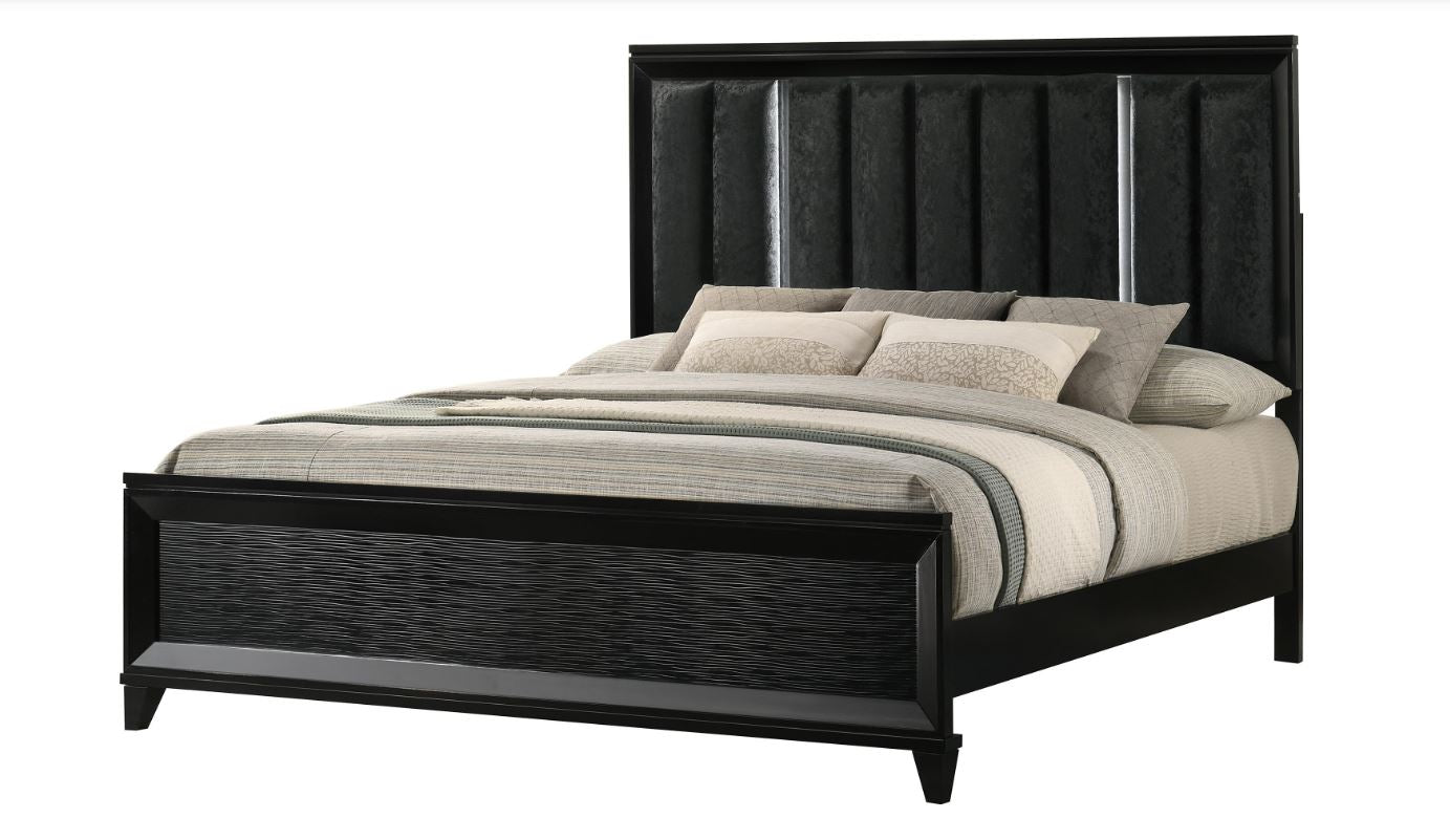 Shelby Queen Bed