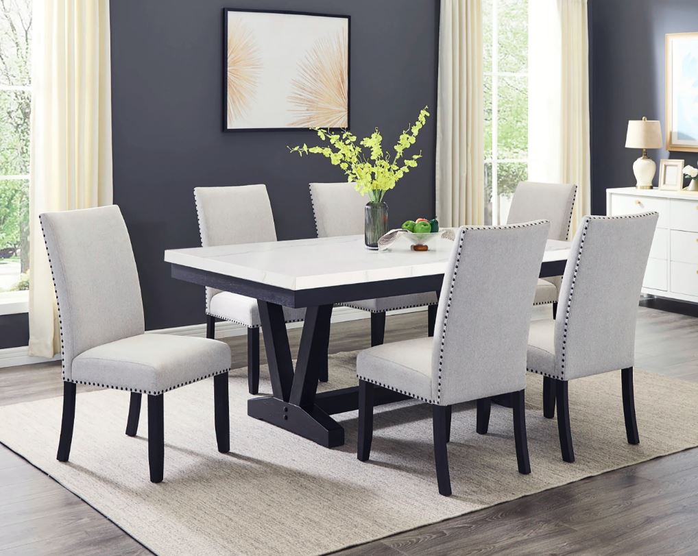 Varley Table w/ 4 Chairs
