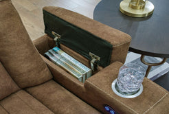 Wolfie Loveseat