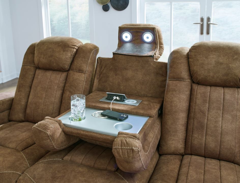 Wolfie Sofa & Loveseat
