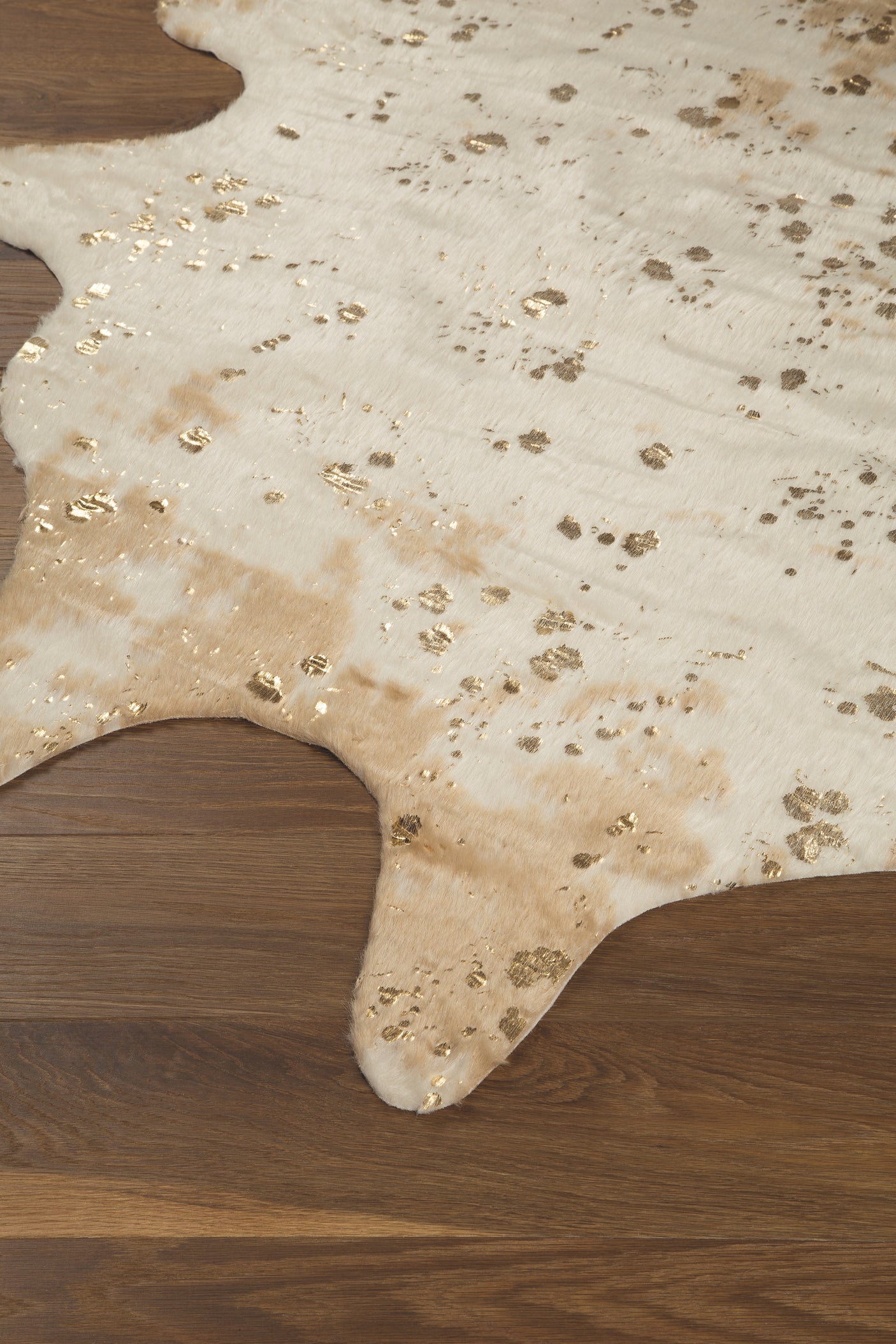 Jaxith Medium Rug